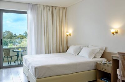 Amarilia_Hotel268639 Optimized